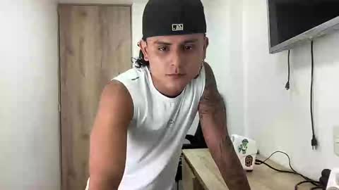 Snapshot of bob_pettersonn chatting on 10/12/25, 03:16 Bob INDEPENDENT MODEL online show from 10/12/25, 03:16