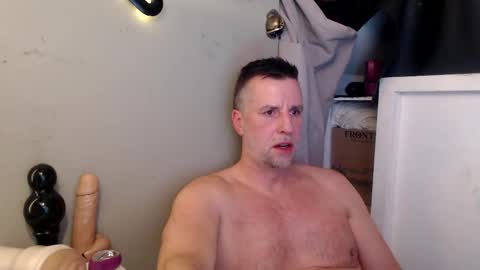 Snapshot of bobberman78 chatting on 01/09/26, 12:24 Dan online show from 01/09/26, 12:24