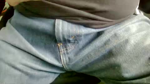 Snapshot of bobbie420_ chatting on 04/11/26, 01:43 bobbie420_ online show from 04/11/26, 01:43