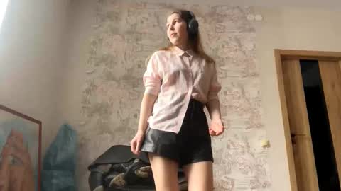 Snapshot of bobbiemylott chatting on 03/01/26, 09:00 Kate online show from 03/01/26, 09:00