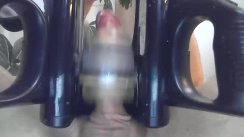 Bobby123 online show from 10/27/25, 01:59