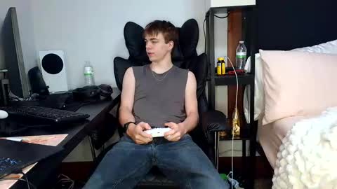 bobby72738 online show from 09/20/25, 02:45