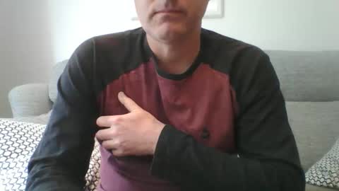 Snapshot of bobby_113 chatting on 05/05/26, 11:29 bobby_113 online show from 05/05/26, 11:29