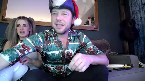 Snapshot of bobbyandsadie chatting on 12/17/25, 05:02 Bobby and Sadie online show from 12/17/25, 05:02