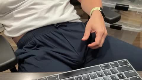 Snapshot of bobbyboobycummy chatting on 09/22/25, 01:46 Heath online show from 09/22/25, 01:46