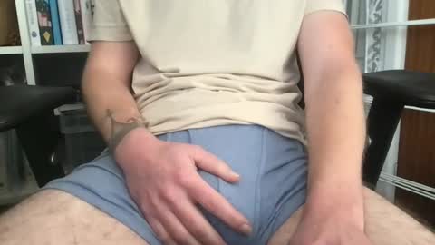 bobbybrownshoozz online show from 12/04/24, 10:24