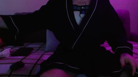 Snapshot of bobbyenglish69 chatting on 02/27/25, 09:54 Bobby English online show from 02/27/25, 09:54