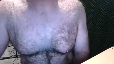 Snapshot of bobbyhill27b chatting on 03/13/26, 10:05 BobbyHill27b online show from 03/13/26, 10:05