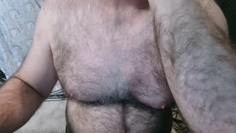 Snapshot of bobbyhill27b chatting on 03/28/26, 02:44 BobbyHill27b online show from 03/28/26, 02:44