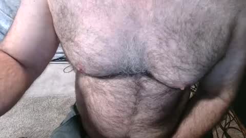Snapshot of bobbyhill27b chatting on 05/02/26, 03:06 BobbyHill27b online show from 05/02/26, 03:06