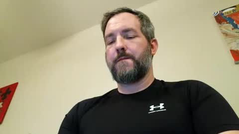 Snapshot of bobchmw chatting on 04/21/26, 01:42 Bobchmw online show from 04/21/26, 01:42