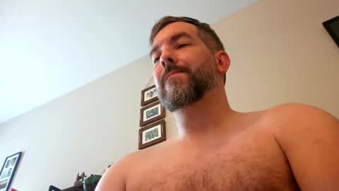 Snapshot of bobchmw chatting on 05/25/26, 05:41 Bobchmw online show from 05/25/26, 05:41