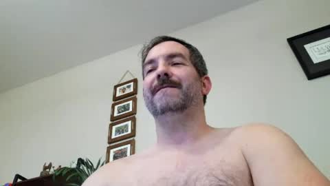 Snapshot of bobchmw chatting on 06/25/26, 02:11 Bobchmw online show from 06/25/26, 02:11