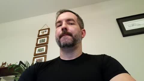 Snapshot of bobchmw chatting on 07/07/26, 01:08 Bobchmw online show from 07/07/26, 01:08