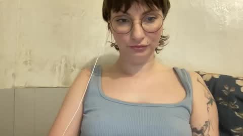 Snapshot of bobwig4 chatting on 02/16/26, 11:01 Tips prfr 11-55-111 tok online show from 02/16/26, 11:01