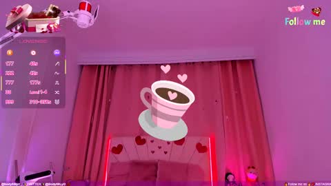 Snapshot of body69ld chatting on 02/15/25, 02:04 DANIELA online show from 02/15/25, 02:04