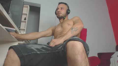 body xxx online show from 02/25/26, 05:28