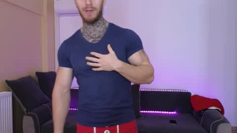 Snapshot of bodyouwant chatting on 12/25/24, 04:12 bodyouwant online show from 12/25/24, 04:12