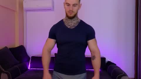 Snapshot of bodyouwant chatting on 02/09/25, 04:46 bodyouwant online show from 02/09/25, 04:46