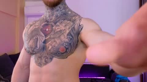 Snapshot of bodyouwant chatting on 03/06/25, 08:19 bodyouwant online show from 03/06/25, 08:19