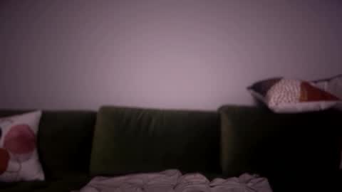 Snapshot of bodyyattiyatti chatting on 04/24/26, 12:57 Sailorartemis online show from 04/24/26, 12:57