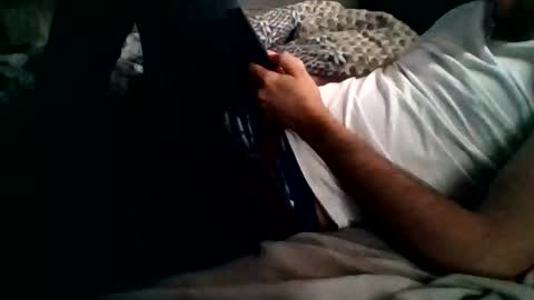 Snapshot of boefertje001 chatting on 12/17/25, 09:59 Bandit online show from 12/17/25, 09:59