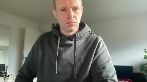 ask me online show from 02/21/25, 08:07