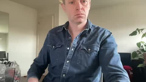 ask me online show from 02/25/25, 09:53