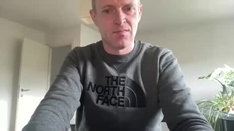 ask me online show from 10/21/25, 09:21