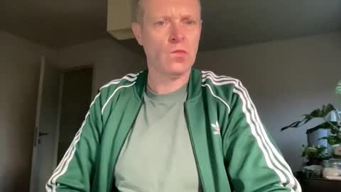 ask me online show from 12/02/25, 07:36