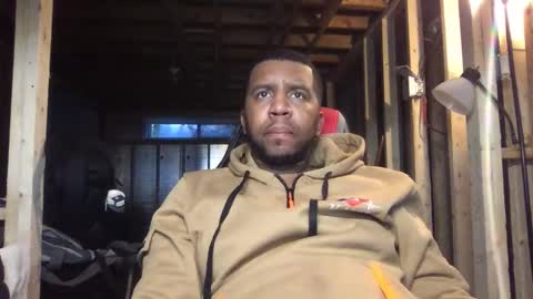 Snapshot of bogarcon234 chatting on 10/17/25, 08:00 Bogarcon234 online show from 10/17/25, 08:00