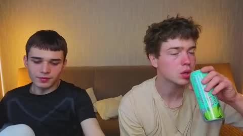 ALEXPVT IS OPEN online show from 05/22/26, 04:30