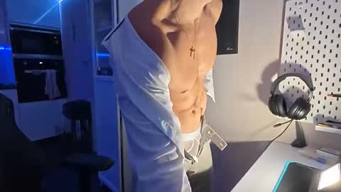 Snapshot of boiteasex chatting on 09/26/25, 10:25 boiteasex online show from 09/26/25, 10:25