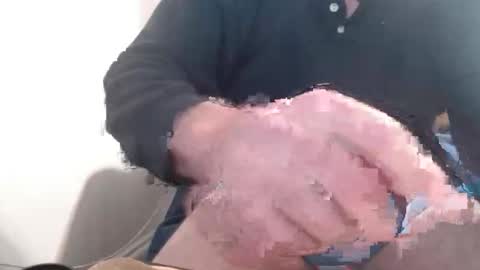 bolbil1 online show from 10/28/25, 01:25