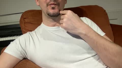 edilsonrd online show from 03/05/25, 04:02