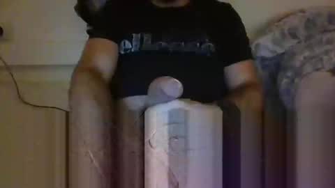 Snapshot of bombash1122second chatting on 01/28/25, 03:04 bombash1122second online show from 01/28/25, 03:04