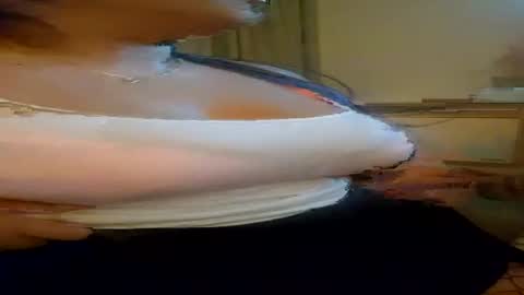 Snapshot of bombelelelek chatting on 07/18/26, 03:11 DeeDeeAndDexter online show from 07/18/26, 03:11
