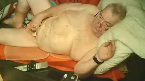 Snapshot of bomber59potsdam chatting on 01/03/25, 11:44 Bomber59potsdam online show from 01/03/25, 11:44