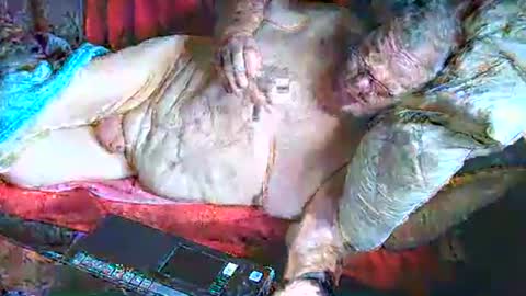 Snapshot of bomber59potsdam chatting on 01/06/25, 11:29 Bomber59potsdam online show from 01/06/25, 11:29