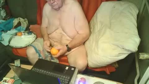 Snapshot of bomber59potsdam chatting on 01/06/25, 06:31 Bomber59potsdam online show from 01/06/25, 06:31