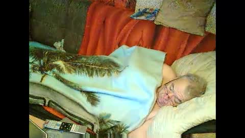 Snapshot of bomber59potsdam chatting on 01/19/25, 12:17 Bomber59potsdam online show from 01/19/25, 12:17