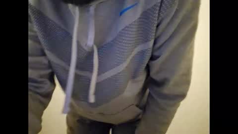 bombinshaman online show from 02/12/25, 06:09