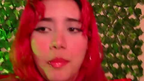 Snapshot of bombon_111 chatting on 04/19/26, 06:10 bombon online show from 04/19/26, 06:10