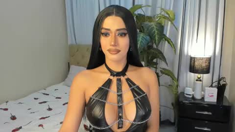 bombshelllaurax online show from 03/03/25, 07:21