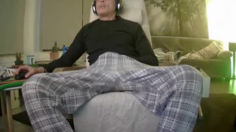 Snapshot of bomsay chatting on 02/09/25, 09:06 bomsay online show from 02/09/25, 09:06