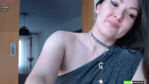 Luthien online show from 12/10/24, 11:32