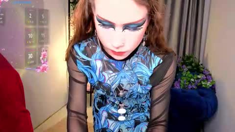 Snapshot of bonbonrosee chatting on 12/19/25, 04:03 Karen online show from 12/19/25, 04:03