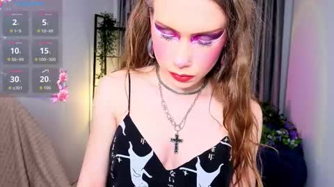 Karen online show from 12/22/25, 04:26