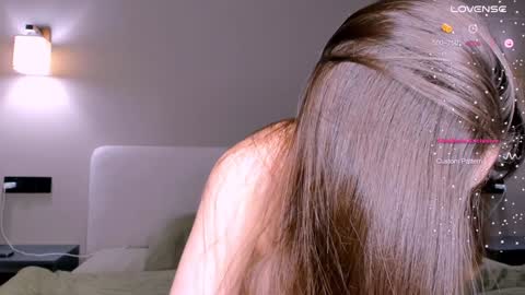 Olly online show from 01/31/25, 02:28