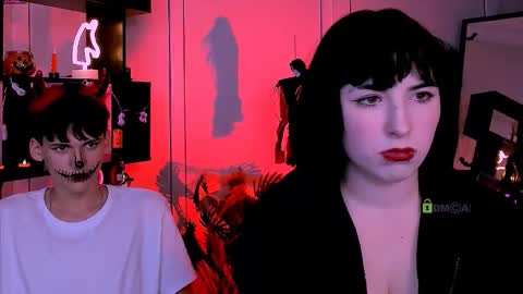 Snapshot of bondi_vv chatting on 10/27/25, 10:36 bondi_vv online show from 10/27/25, 10:36